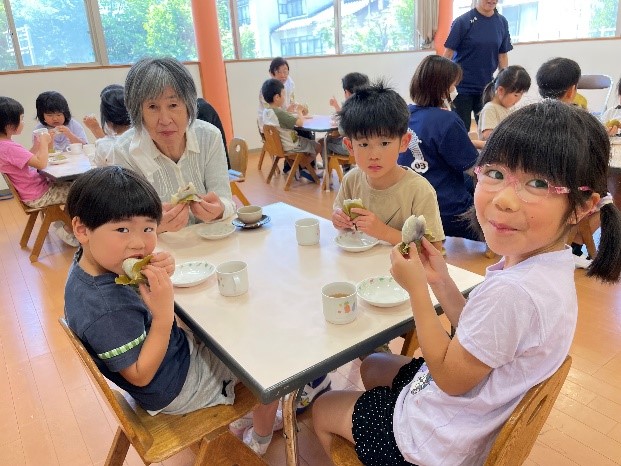 柏餅喫食３