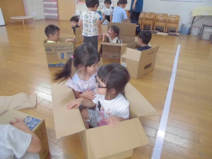 いろんな箱であそんだよ２